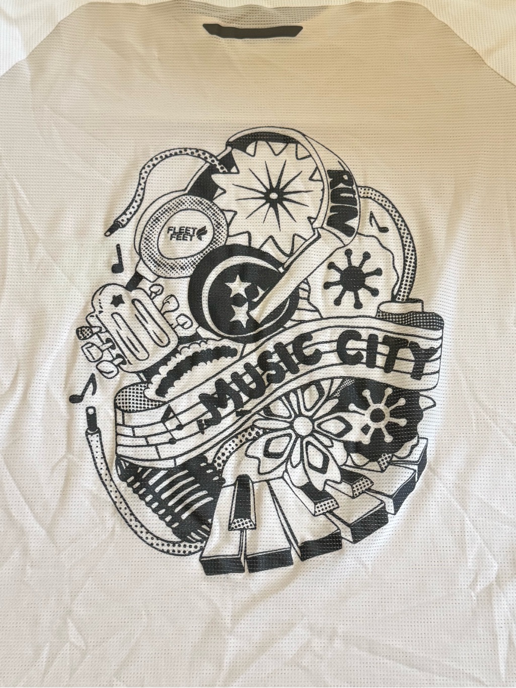 On Running Performance-T White/Silver — image 6 of 8